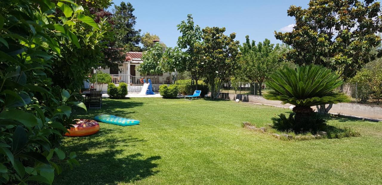 Country House By The Sea !!! Villa Karavómilos Exterior foto