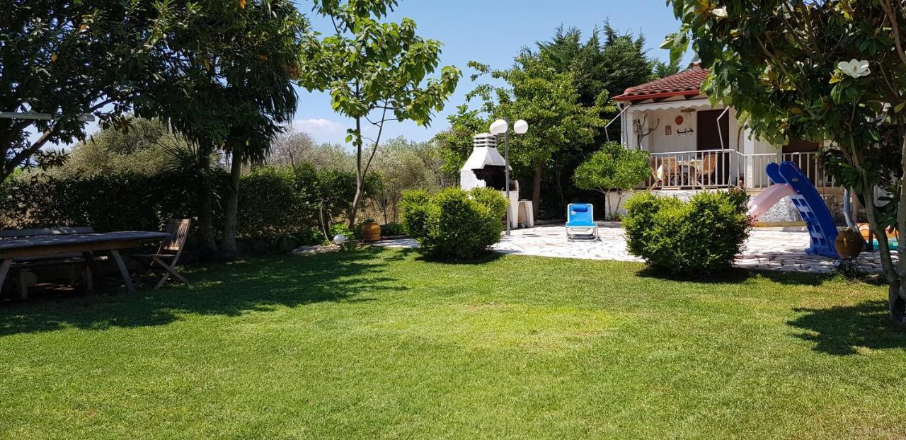 Country House By The Sea !!! Villa Karavómilos Exterior foto
