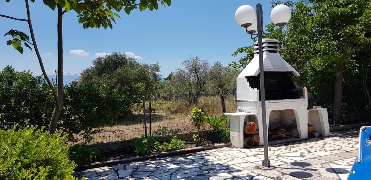 Country House By The Sea !!! Villa Karavómilos Exterior foto