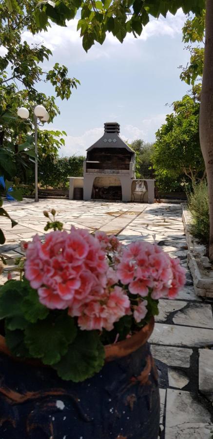 Country House By The Sea !!! Villa Karavómilos Exterior foto